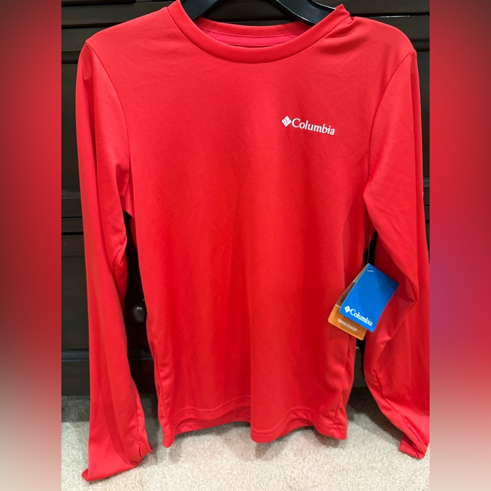 New with tags - Columbia Bold Youth Red Top